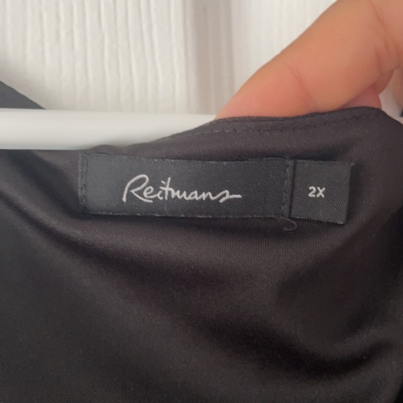 🎀 2/$30 Reitmans: Flowy floral dress - Picture 3 of 4